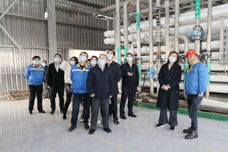 2022年12月15日，時(shí)任浙江省發(fā)展改革委黨組成員、副主任吳紅梅蒞臨景興紙業(yè)調(diào)研企業(yè)用能、節(jié)能工作